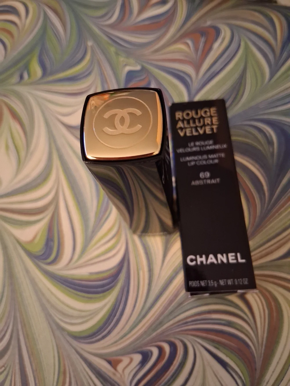 Chanel Rouge Allure Velvet Lipstick 69 Abstrait - Black Case Intense Rosewood